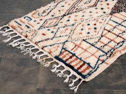 3x5 ft Handmade Rug Amazigh Azilal ⴰⵏⵉⵔ. FREE SHIPPING