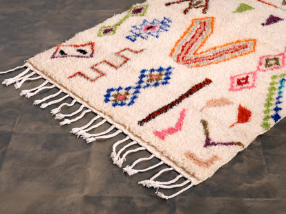 3x5 ft Handmade Rug Amazigh Azilal ⴰⵢⵢⵓⵔ. FREE SHIPPING