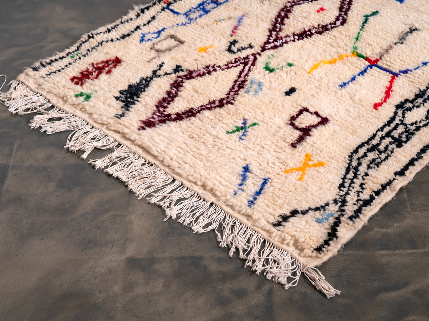 3x5 ft Handmade Rug Amazigh Azilal ⴰⵢⵢⵓⵔ. FREE SHIPPING