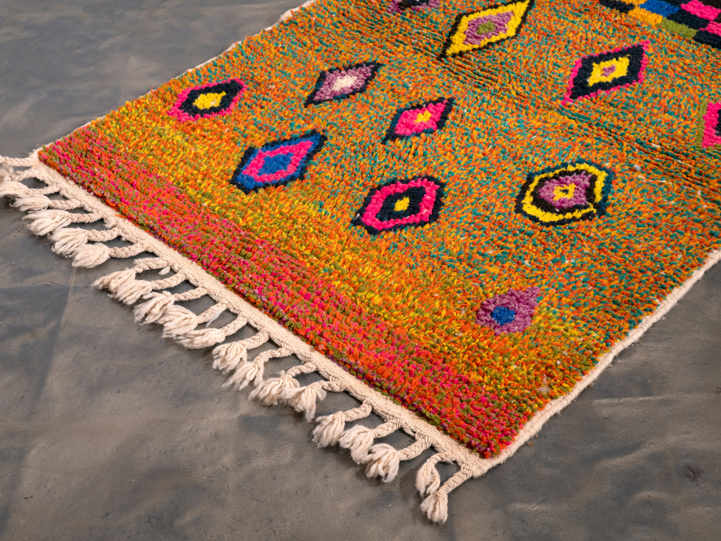 4x5 ft Handmade Rug Amazigh Azilal ⴰⵏⵉⵔ. FREE SHIPPING