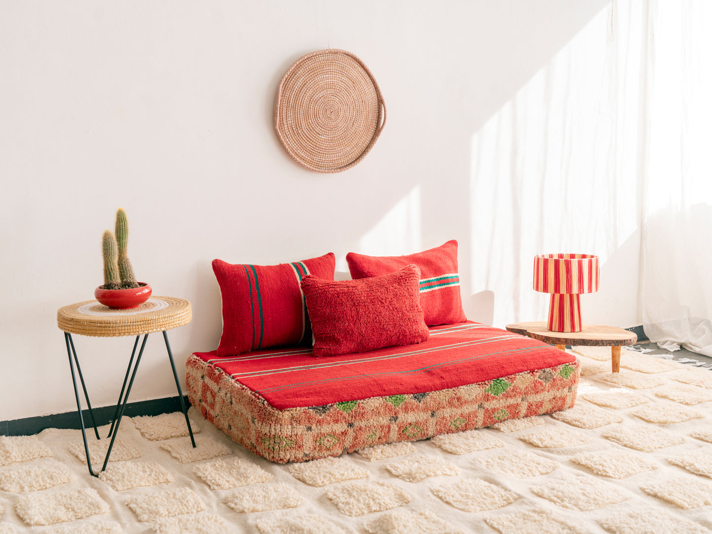 4ft Handmade Amazigh Sofa Safi ⵜⴰⴼⵍⴻⵙⵜ. FREE SHIPPING