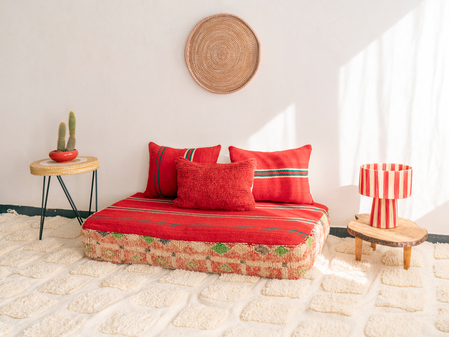 4ft Handmade Amazigh Sofa Safi ⵜⴰⴼⵍⴻⵙⵜ. FREE SHIPPING
