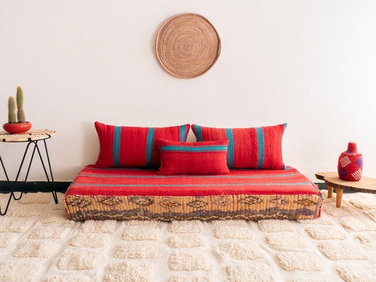 5ft Handmade Amazigh Sofa Azilal ⵜⴰⴼⵍⴻⵙⵜ. FREE SHIPPING