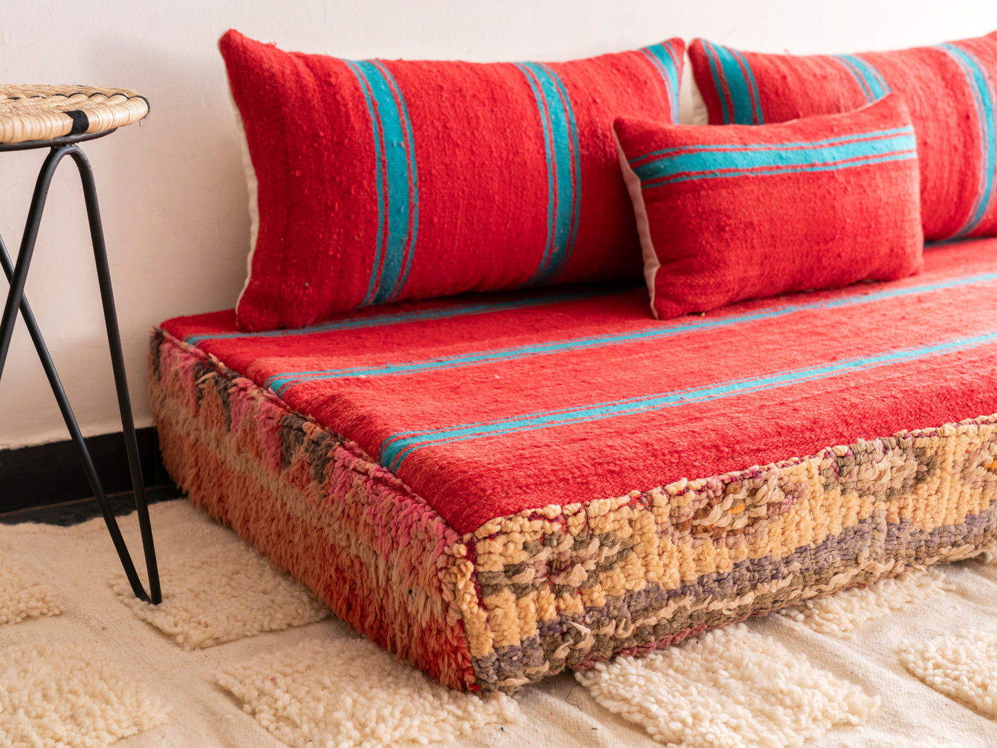 5ft Handmade Amazigh Sofa Azilal ⵜⴰⴼⵍⴻⵙⵜ. FREE SHIPPING