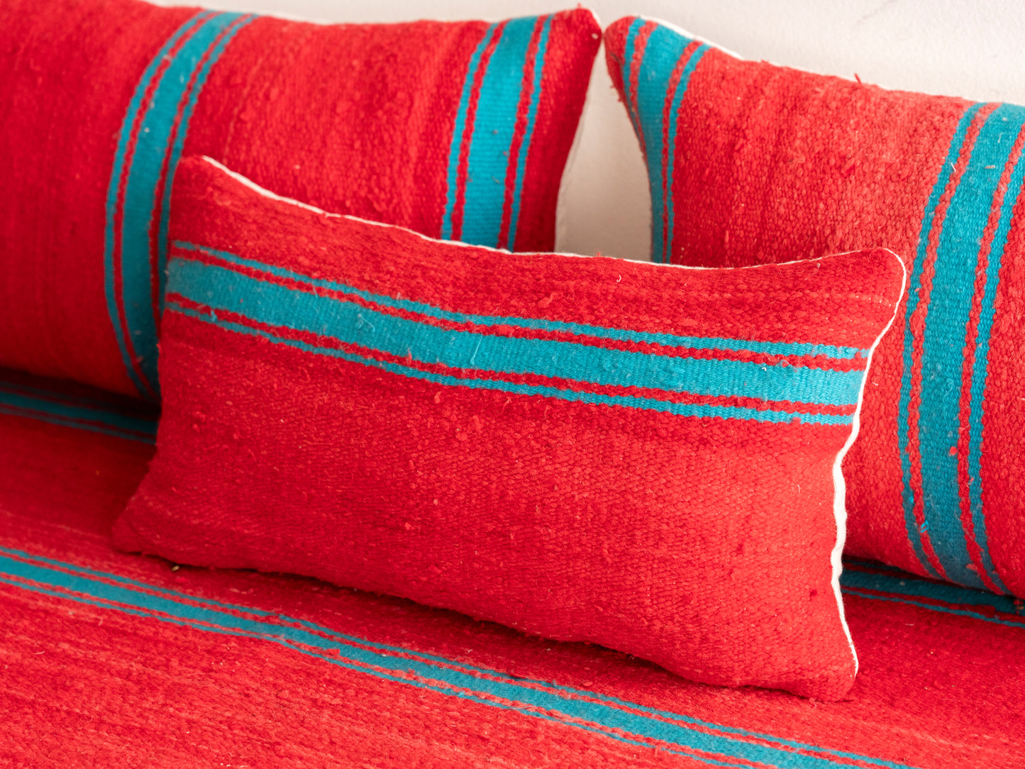 5ft Handmade Amazigh Sofa Azilal ⵜⴰⴼⵍⴻⵙⵜ. FREE SHIPPING