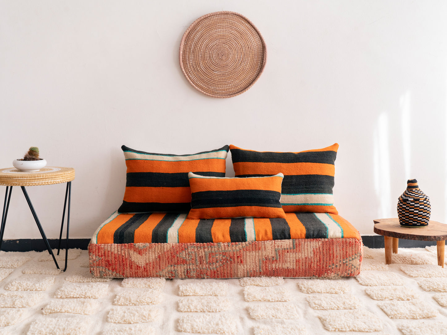 4ft Handmade Amazigh Sofa Asila ⵜⴰⴼⵍⴻⵙⵜ. FREE SHIPPING