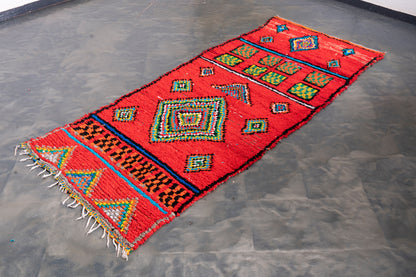 3x8 Handmade Vintage Amazigh Rug Amoud ⵢⴰⵣ. FREE SHIPPING