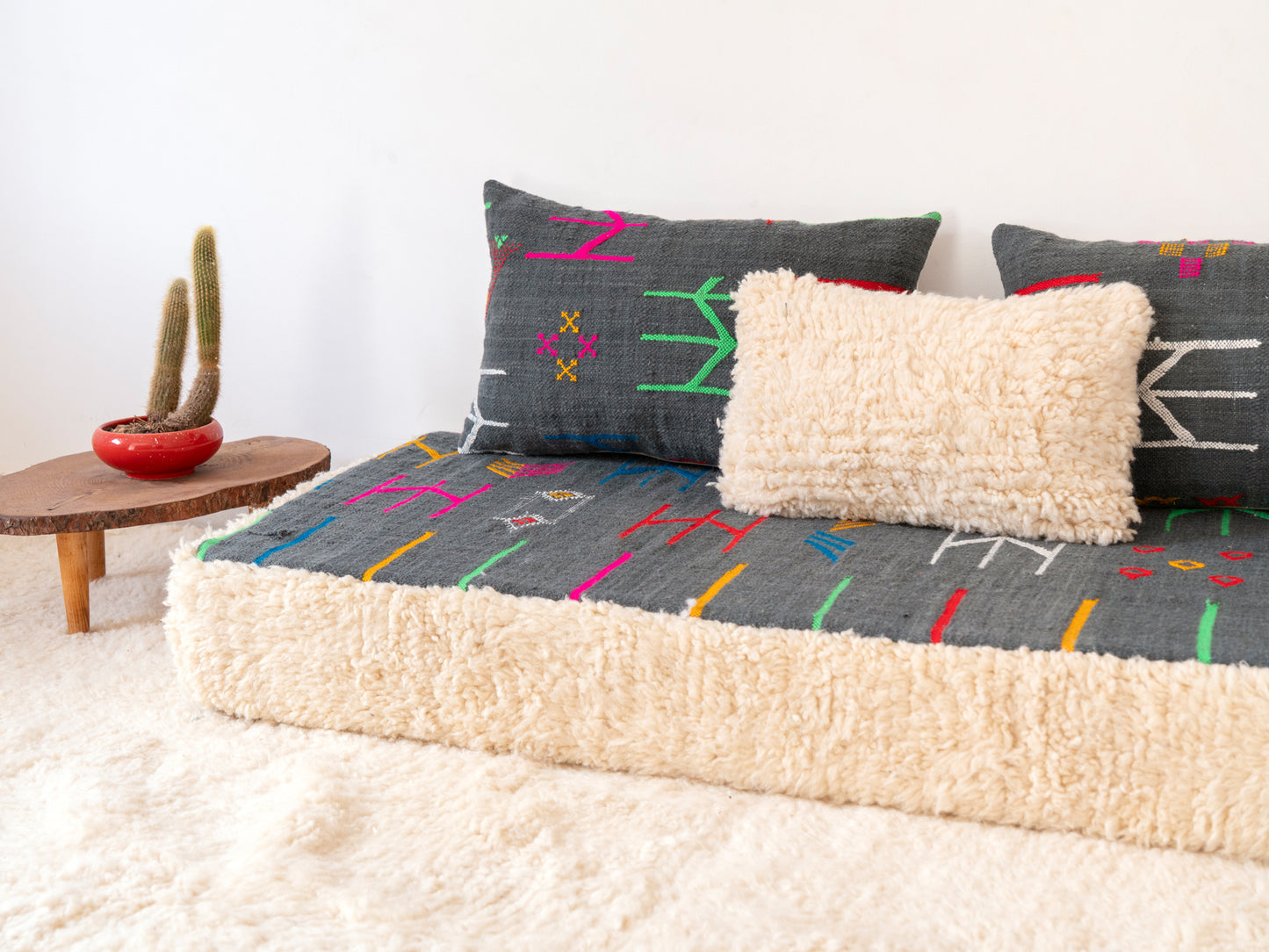 150cm/5ft Handmade Amazigh Nour Sofa ⵜⴰⴼⵍⴻⵙⵜ