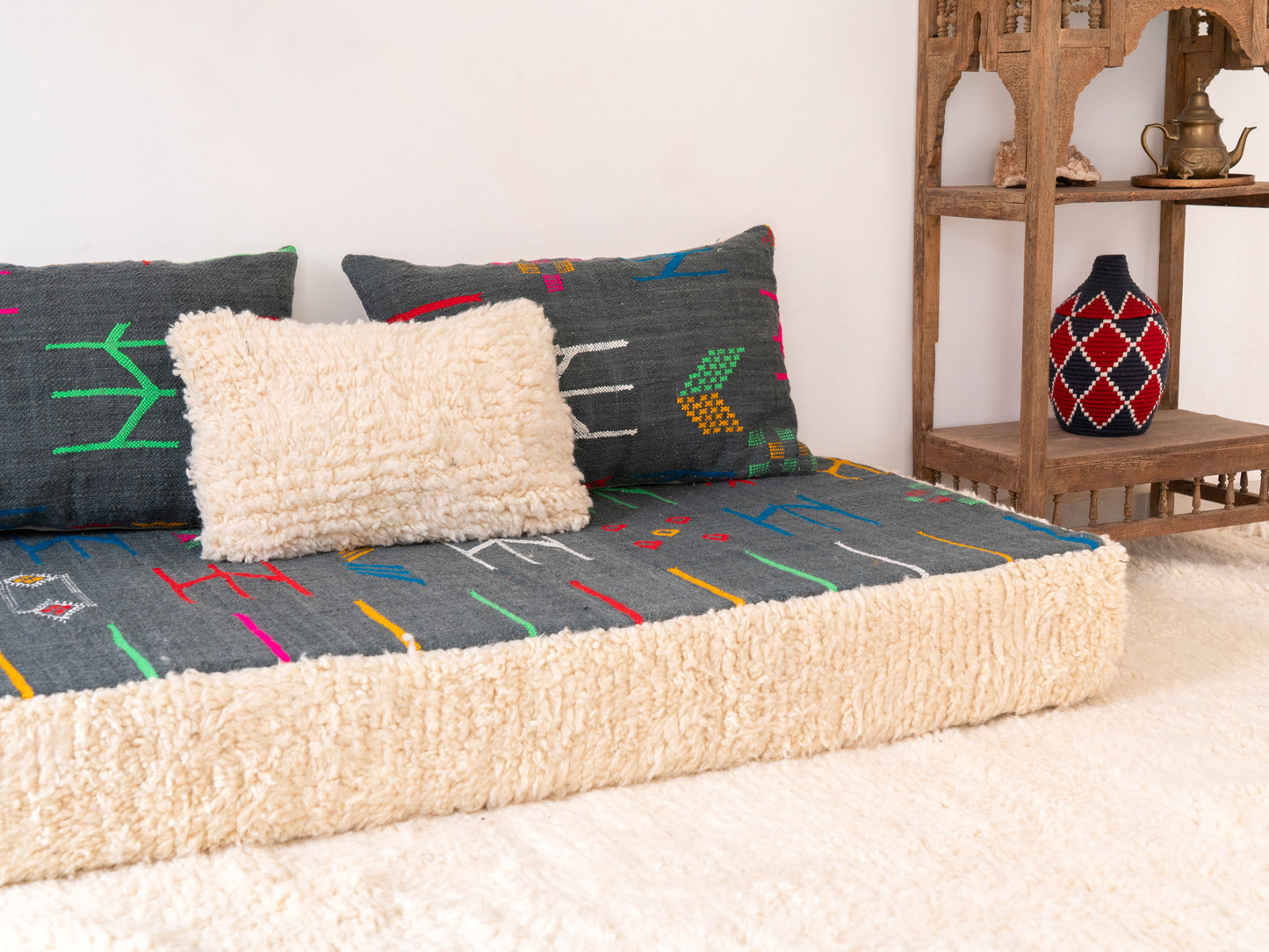150cm/5ft Handmade Amazigh Nour Sofa ⵜⴰⴼⵍⴻⵙⵜ