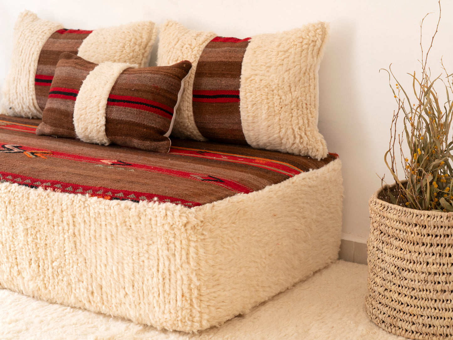 120cm/4ft Handmade Amazigh Vintage Sofa Masinassa ⴰⵓⵔⵉⵏⵊ