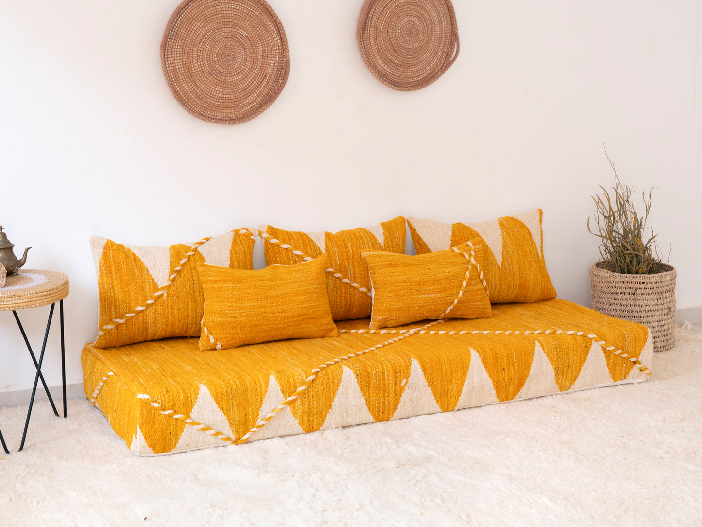 180cm/6ft Handmade Amazigh Fe Sofa ⵜⴰⴼⵍⴻⵙⵜ