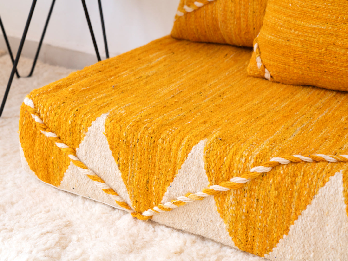 180cm/6ft Handmade Amazigh Fe Sofa ⵜⴰⴼⵍⴻⵙⵜ