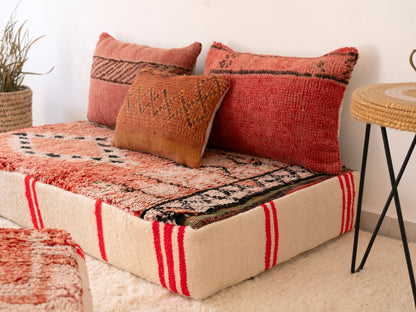 120cm/4ft Handmade Amazigh Tasanou Sofa ⵜⴰⴼⵍⴻⵙⵜ