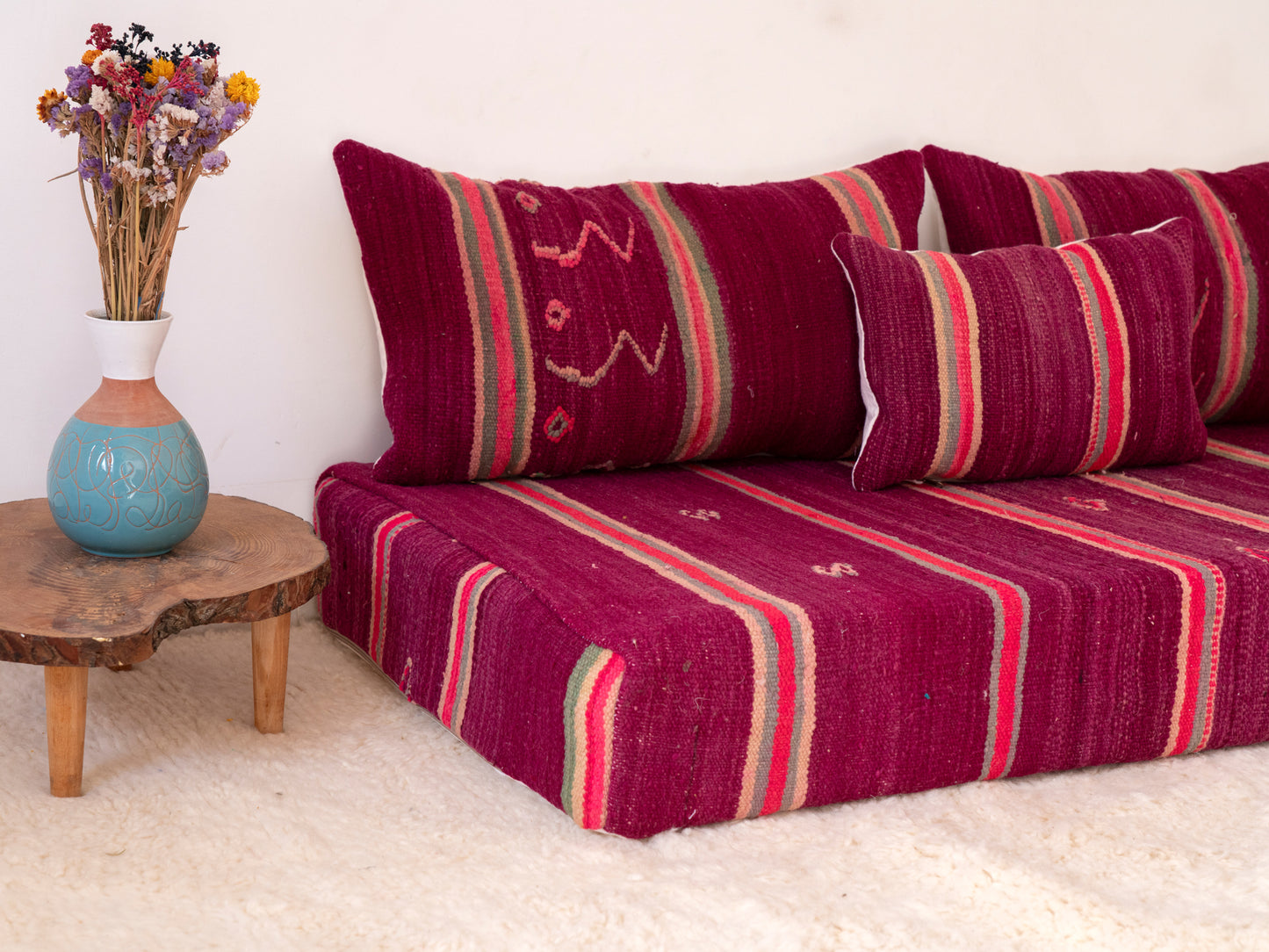 150cm/5ft Handmade Amazigh Tifelt Sofa ⵜⴰⴼⵍⴻⵙⵜ