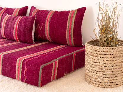 150cm/5ft Handmade Amazigh Tifelt Sofa ⵜⴰⴼⵍⴻⵙⵜ
