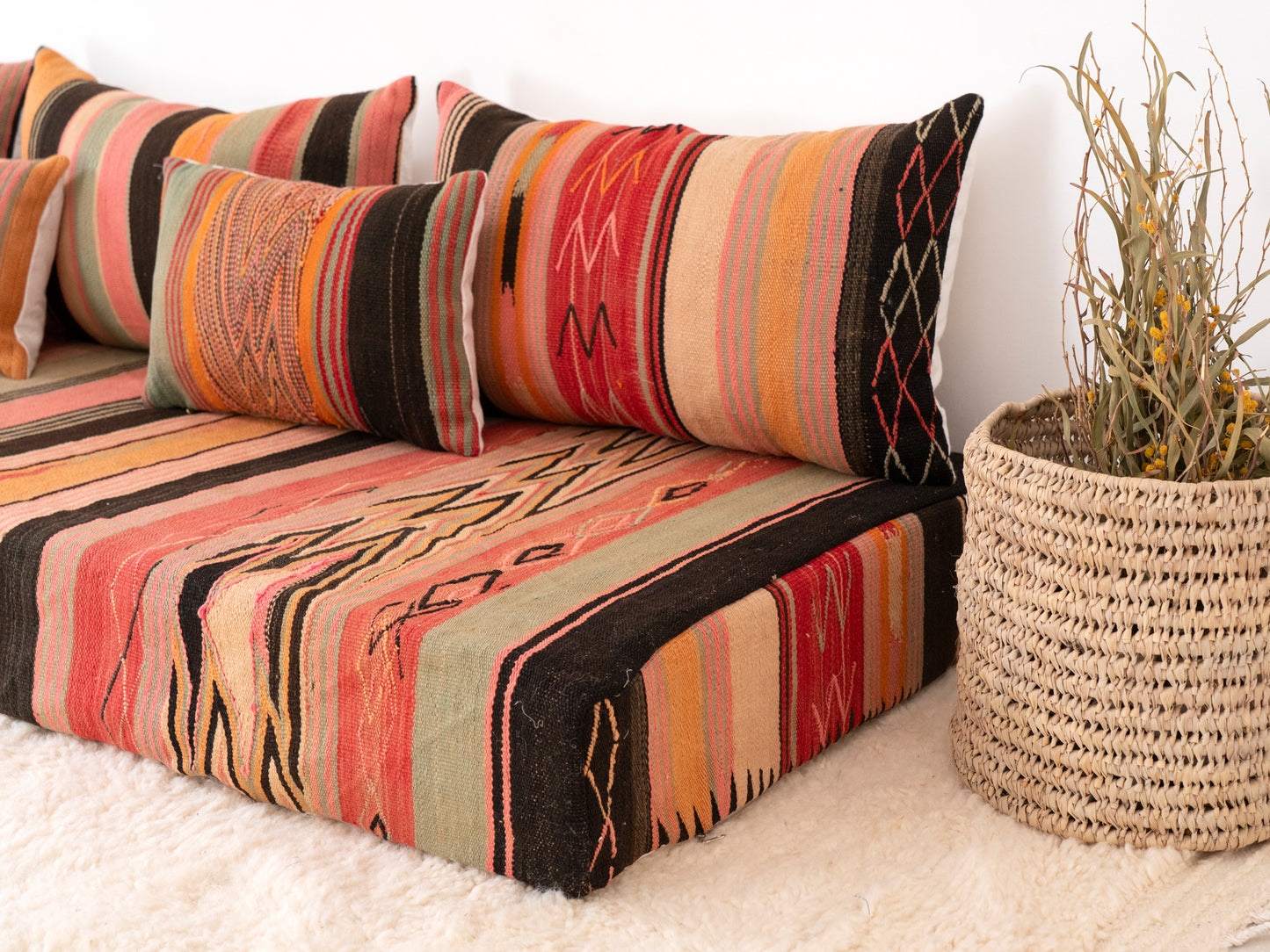 210cm/7ft Handmade Amazigh Azir Sofa ⵜⴰⴼⵍⴻⵙⵜ