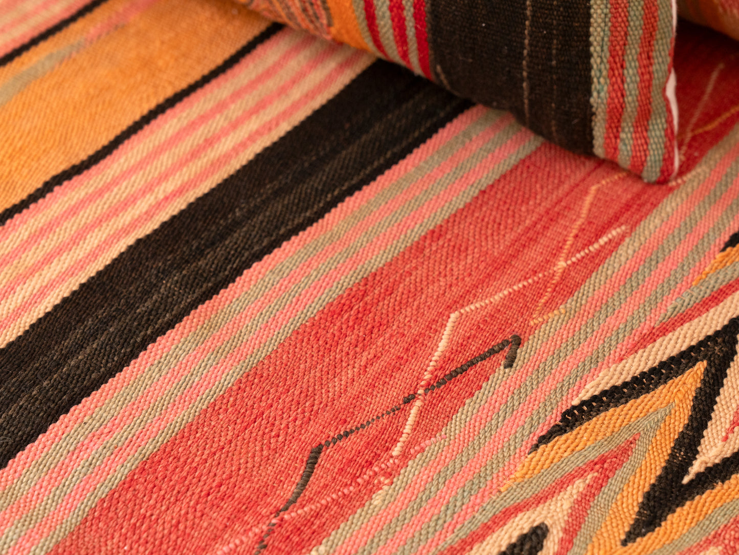 210cm/7ft Handmade Amazigh Azir Sofa ⵜⴰⴼⵍⴻⵙⵜ