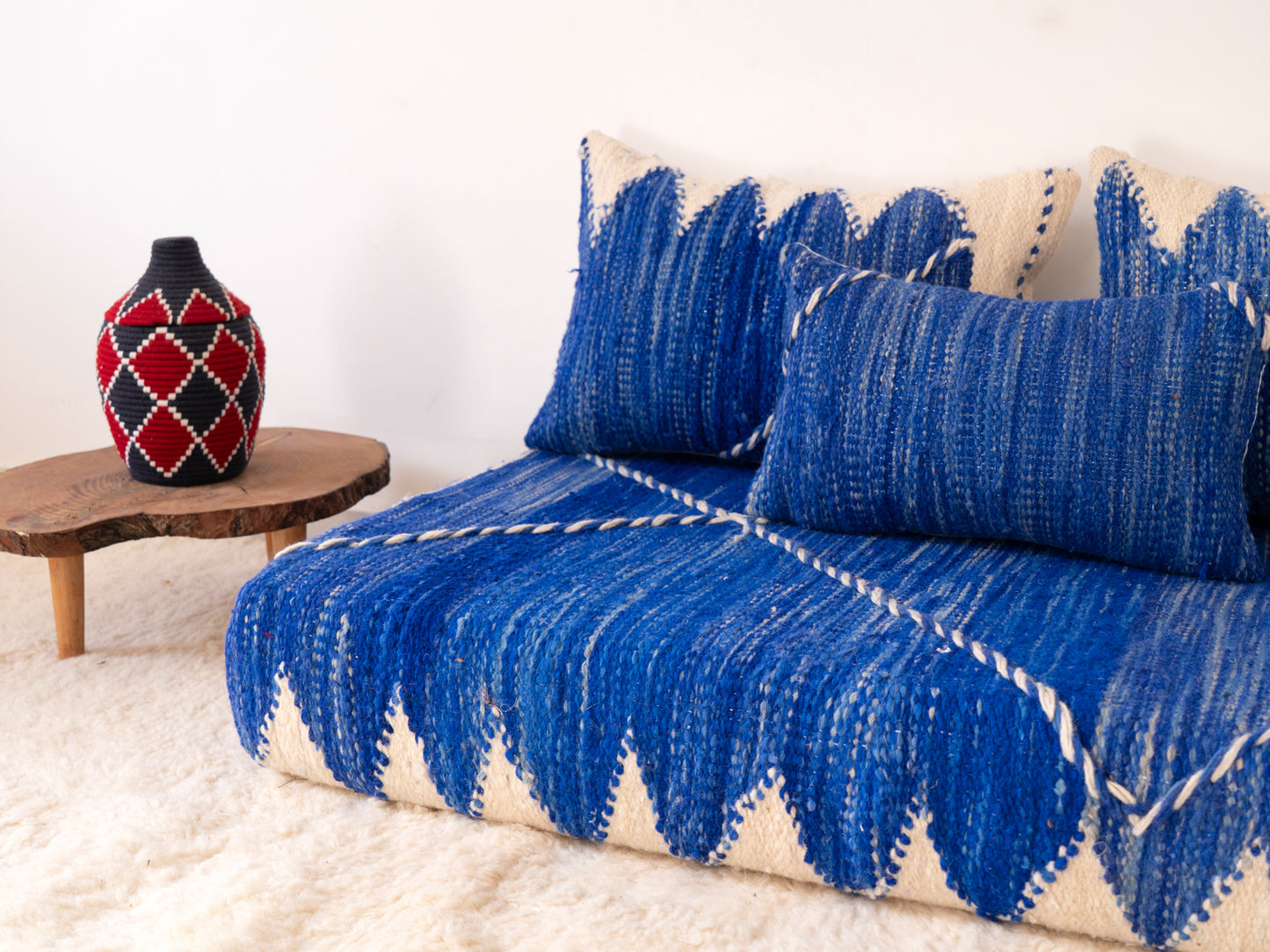 120cm/4ft Handmade Amazigh Titrit Sofa ⵜⴰⴼⵍⴻⵙⵜ