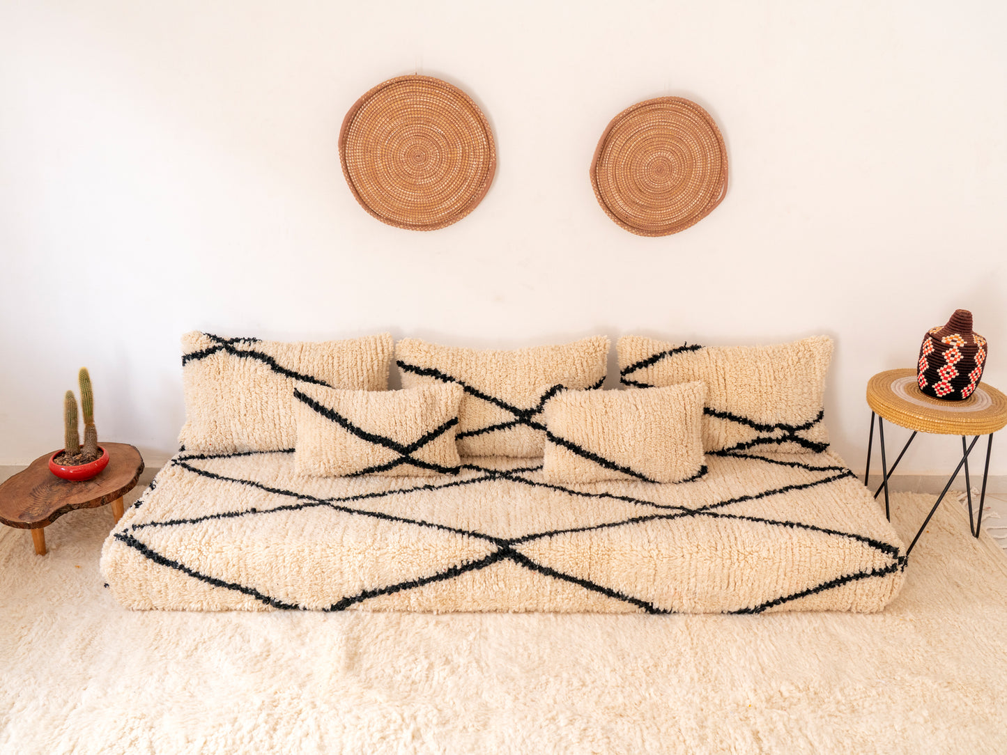210cm/7ft Handmade Amazigh Sofa Moussa ⵜⴰⴼⵍⴻⵙⵜ