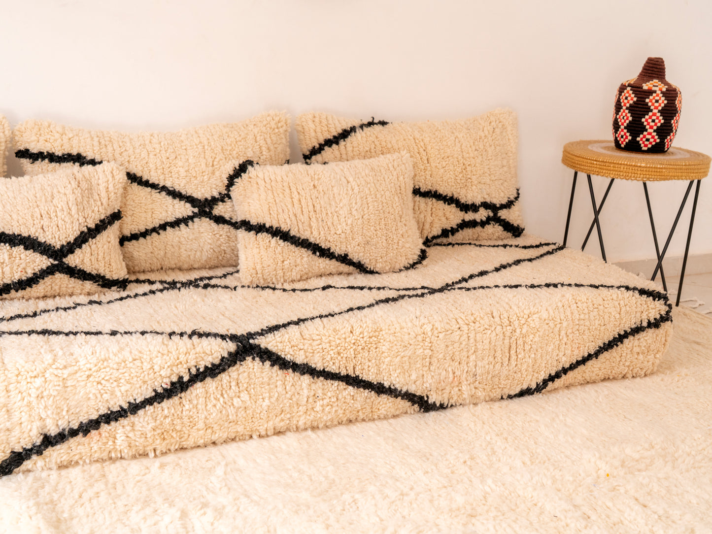 210cm/7ft Handmade Amazigh Sofa Moussa ⵜⴰⴼⵍⴻⵙⵜ