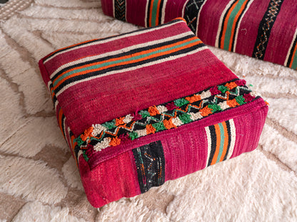 6ft Handmade Amazigh Vintage Sofa Imouzer ⴰⵓⵔⵉⵏⵊ. FREE SHIPPING