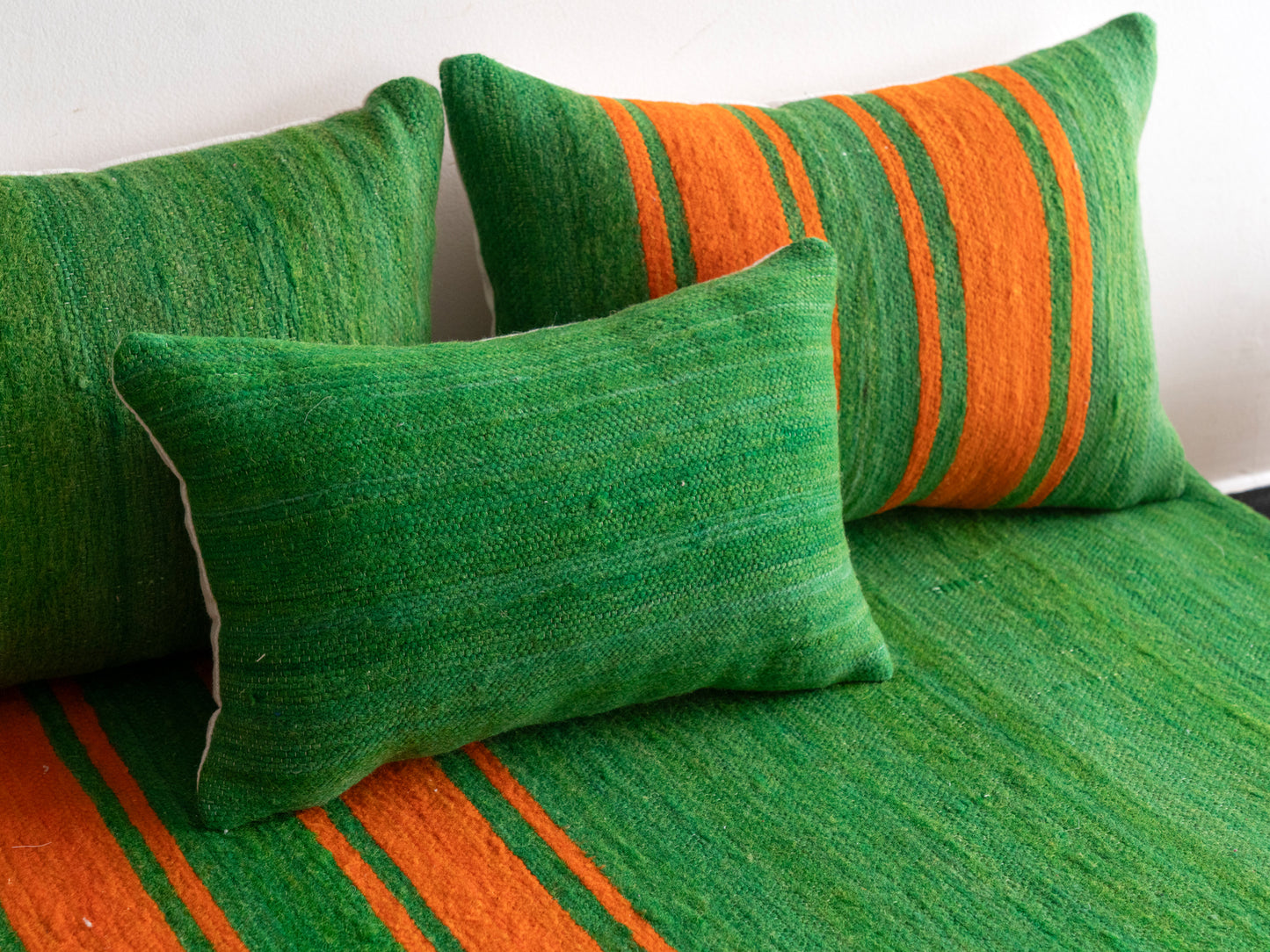 4ft Handmade Amazigh Sofa Marrakech ⵜⴰⴼⵍⴻⵙⵜ. FREE SHIPPING