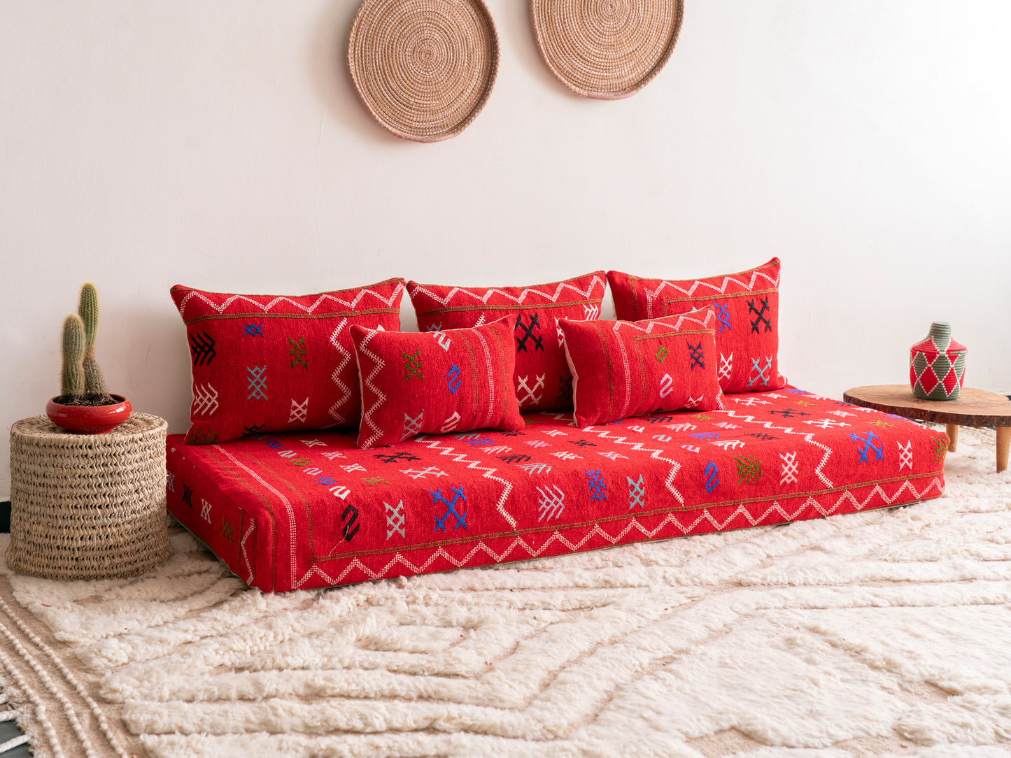 6ft Handmade Amazigh Sofa Illy ⴰⵓⵔⵉⵏⵊ. FREE SHIPPING