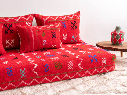 6ft Handmade Amazigh Sofa Illy ⴰⵓⵔⵉⵏⵊ