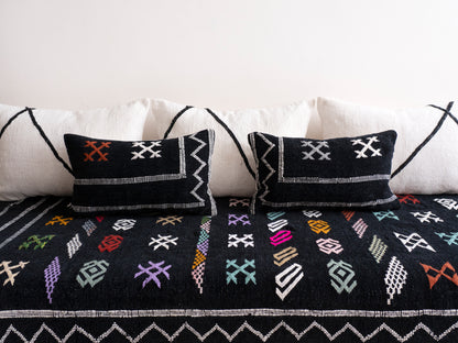 6ft Handmade Amazigh Vintage Sofa Miral ⴰⵓⵔⵉⵏⵊ. FREE SHIPPING