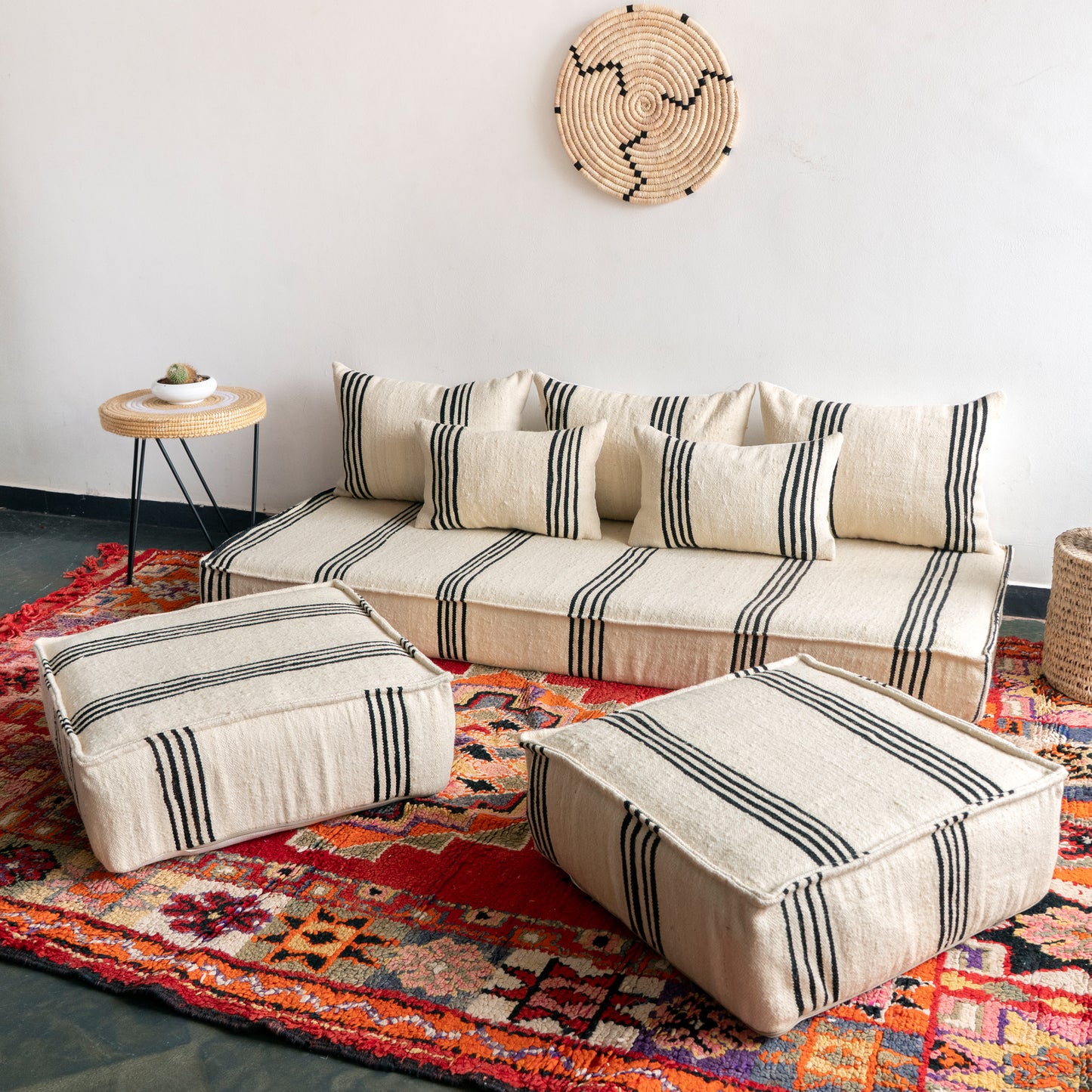 6ft Handmade Amazigh Vintage Sofa Eli ⴰⵓⵔⵉⵏⵊ. FREE SHIPPING