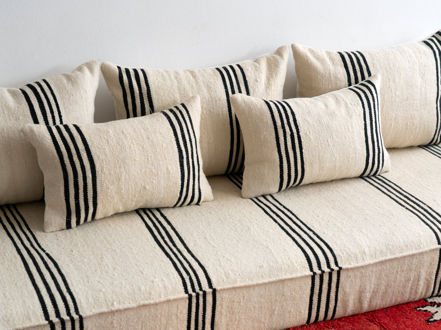 6ft Handmade Amazigh Vintage Sofa Eli ⴰⵓⵔⵉⵏⵊ. FREE SHIPPING
