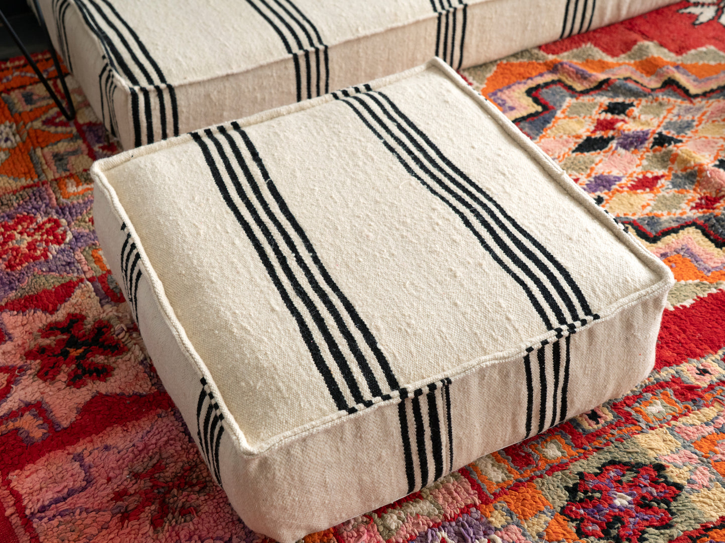 6ft Handmade Amazigh Vintage Sofa Eli ⴰⵓⵔⵉⵏⵊ. FREE SHIPPING