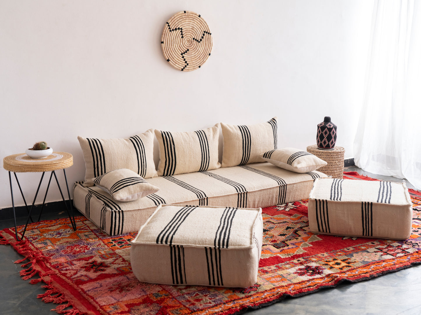 6ft Handmade Amazigh Vintage Sofa Eli ⴰⵓⵔⵉⵏⵊ. FREE SHIPPING