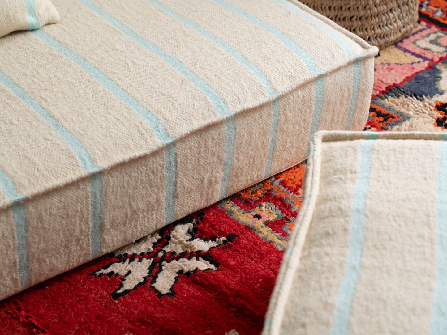 6ft Handmade Amazigh Vintage Sofa Mouha ⴰⵓⵔⵉⵏⵊ. FREE SHIPPING