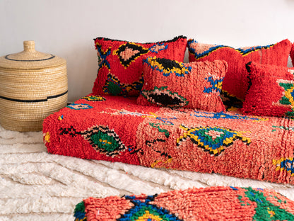 6ft Handmade Amazigh Vintage Sofa Ilias ⴰⵓⵔⵉⵏⵊ. FREE SHIPPING