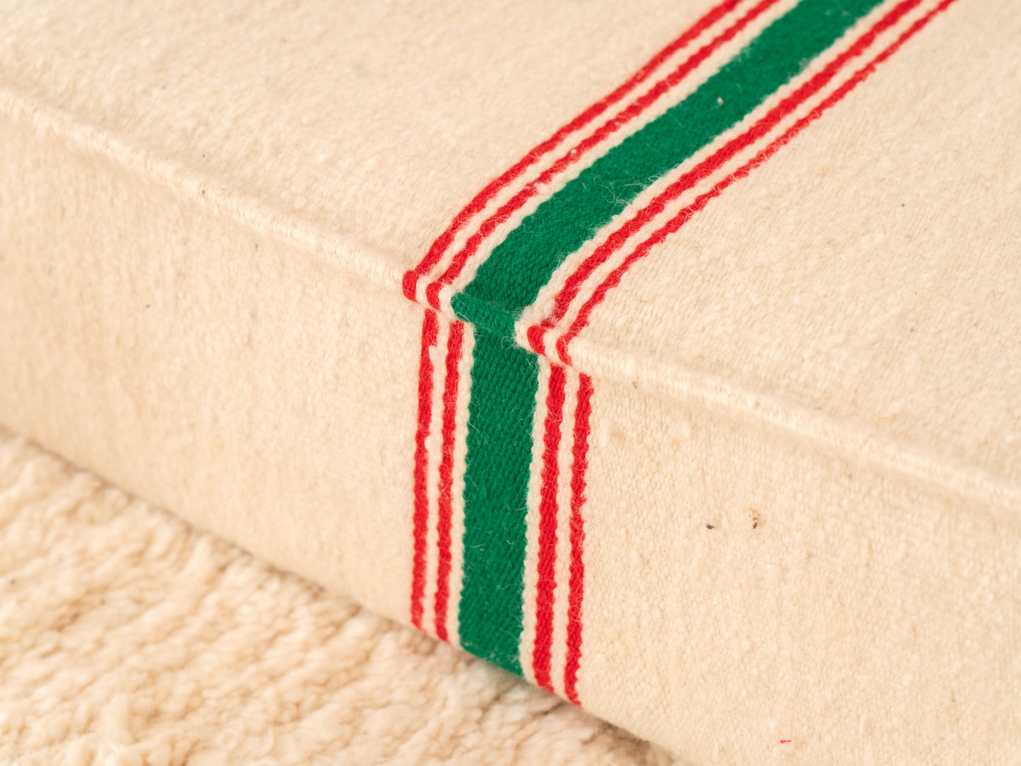 210cm/7ft Handmade Amazigh Amlou Sofa ⵜⴰⴼⵍⴻⵙⵜ