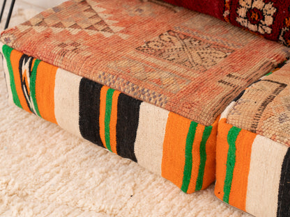 3 seats Handmade Amazigh Sofa Vintage ⴰⵏⵉⵔ.