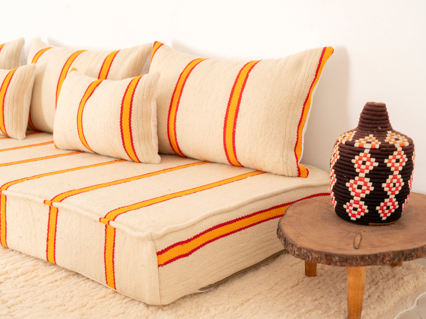 210cm/7ft Handmade Amazigh Tetouane Sofa ⵜⴰⴼⵍⴻⵙⵜ