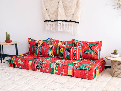 6ft Handmade Amazigh Vintage Sofa Lenda ⵜⵓⴷⴻⵔⵜ. FREE SHIPPING