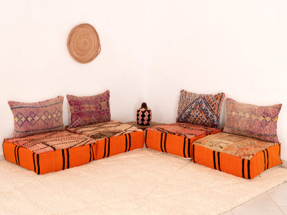 4 seats Handmade Amazigh Sofa Vintage ⴰⵏⵉⵔ.