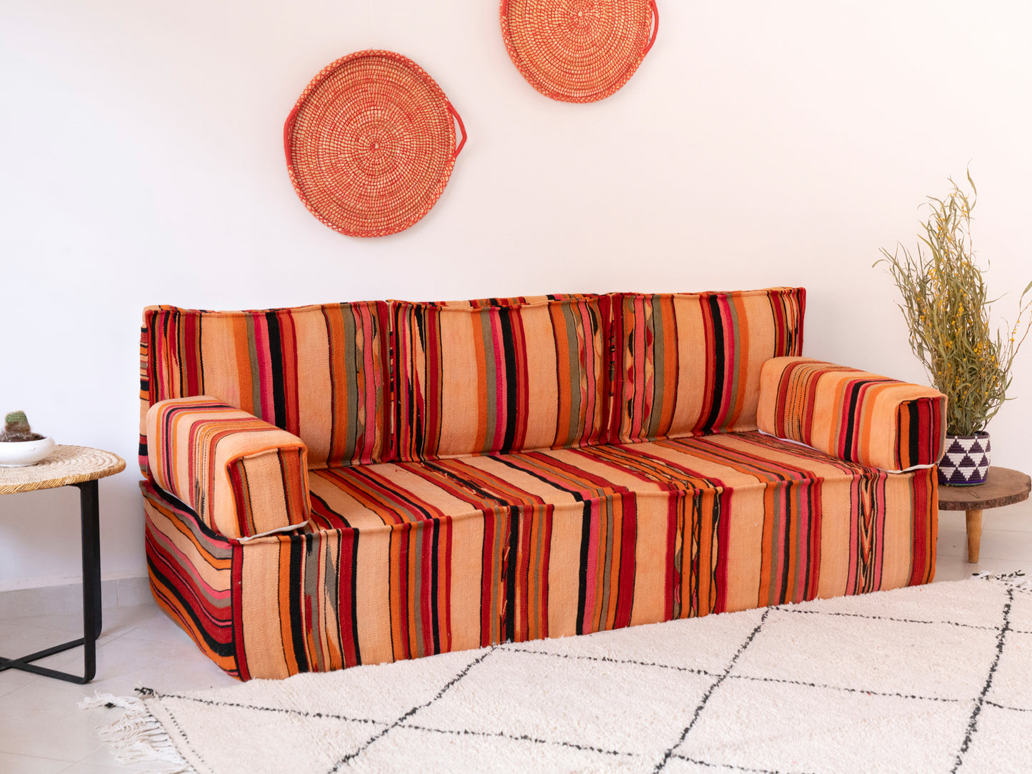 6ft Handmade Amazigh Sofa Kilim Jaden ⴰⵓⵔⵉⵏⵊ. FREE SHIPPING