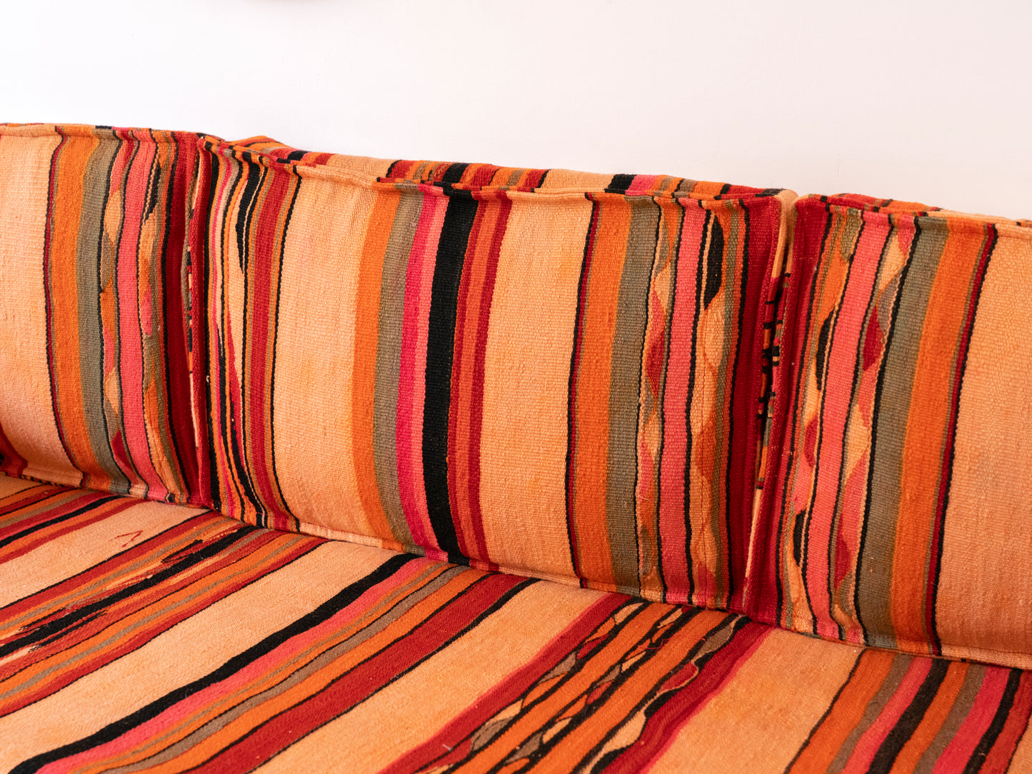 6ft Handmade Amazigh Sofa Kilim Jaden ⴰⵓⵔⵉⵏⵊ. FREE SHIPPING
