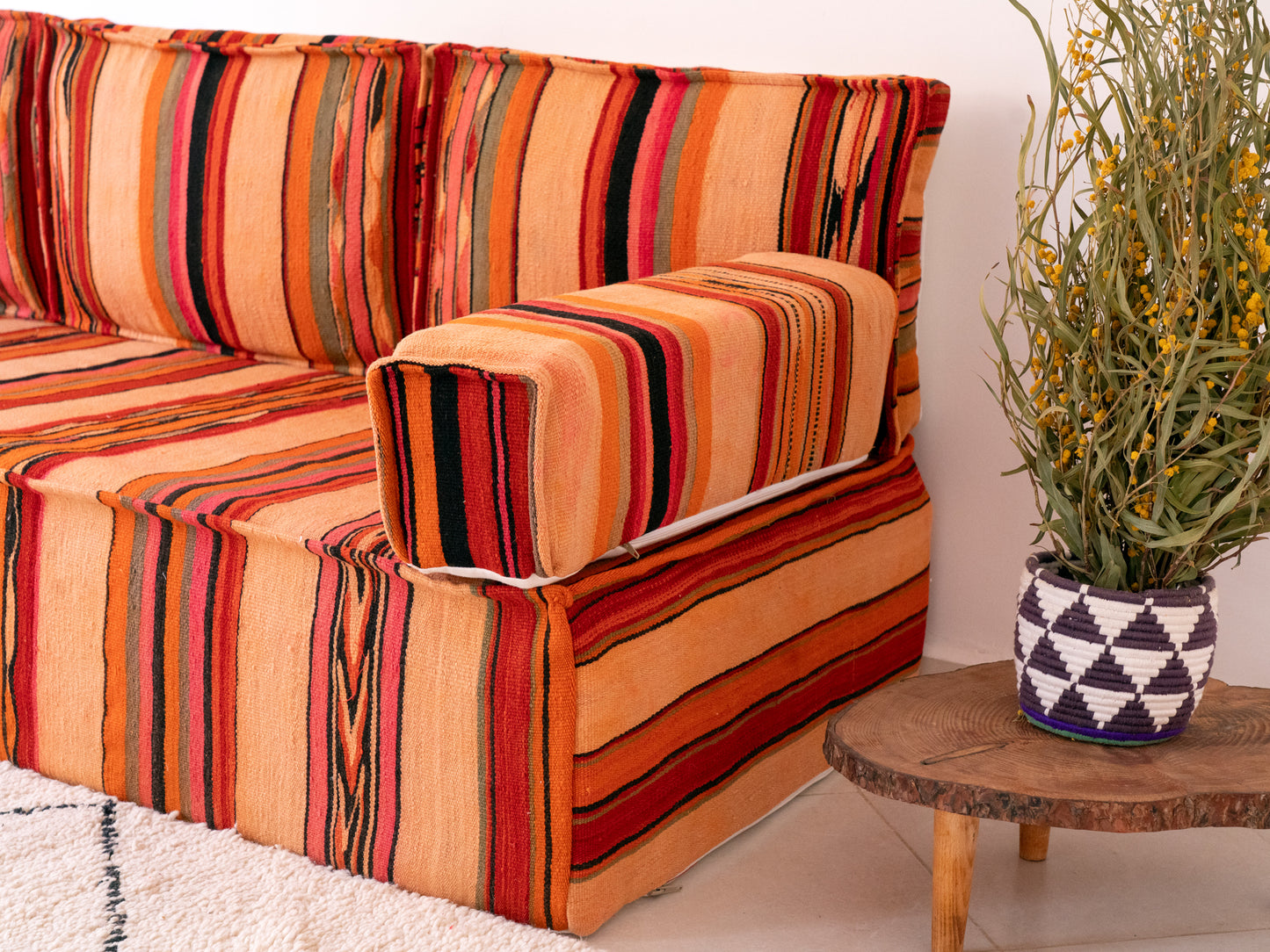6ft Handmade Amazigh Sofa Kilim Jaden ⴰⵓⵔⵉⵏⵊ. FREE SHIPPING