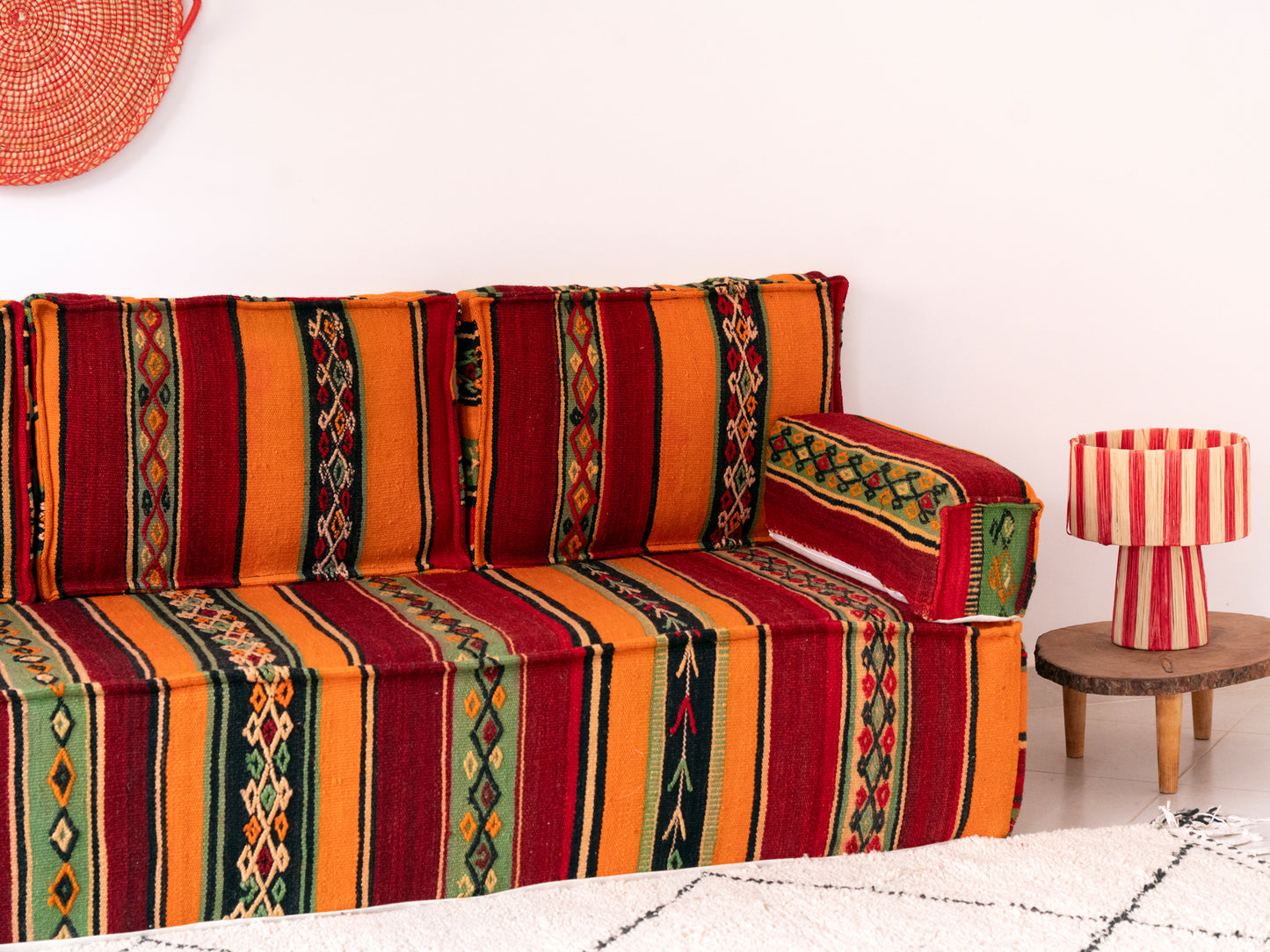 6ft Handmade Amazigh Sofa Kilim Nouh ⴰⵓⵔⵉⵏⵊ. FREE SHIPPING