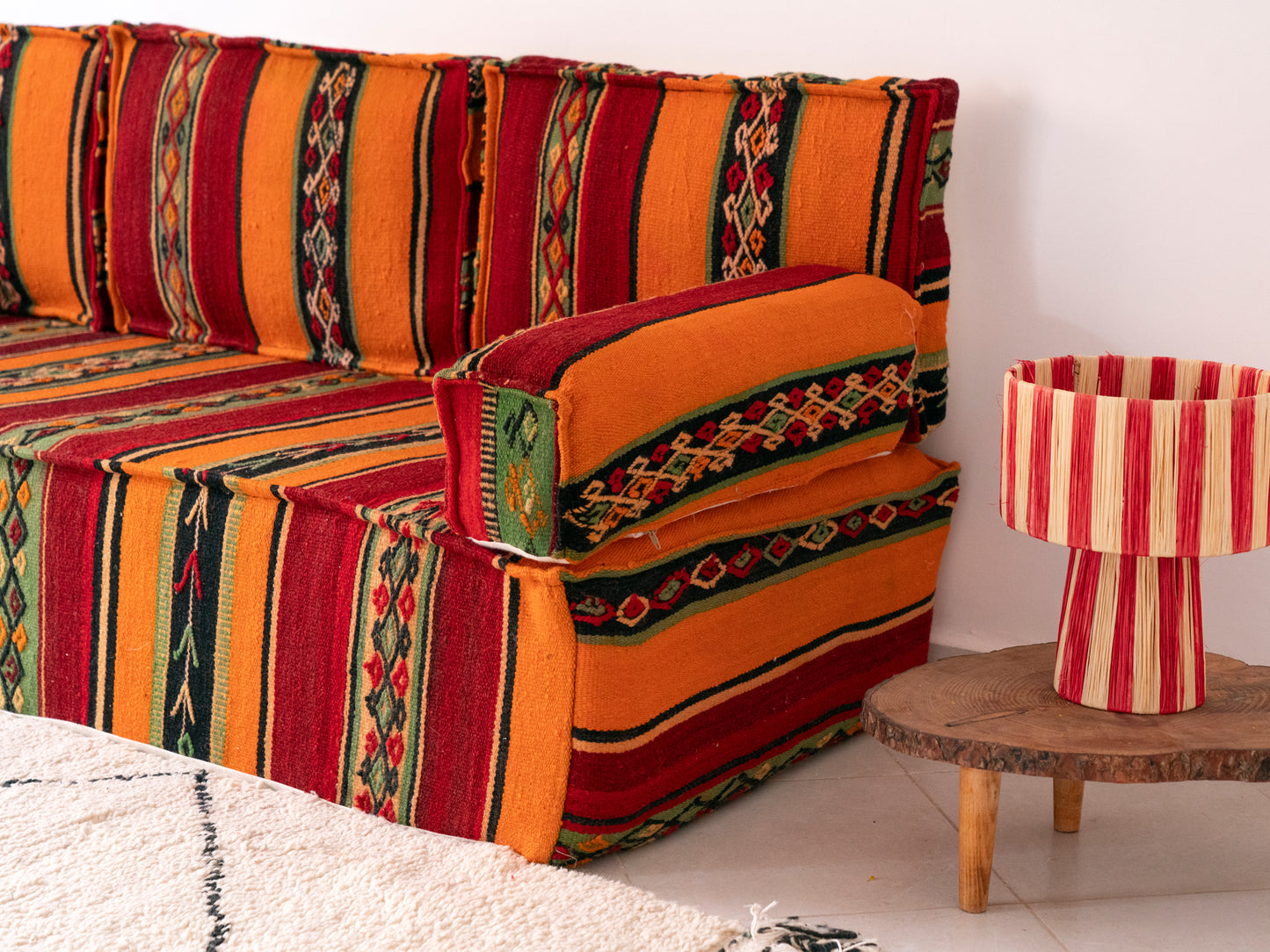 6ft Handmade Amazigh Sofa Kilim Nouh ⴰⵓⵔⵉⵏⵊ. FREE SHIPPING