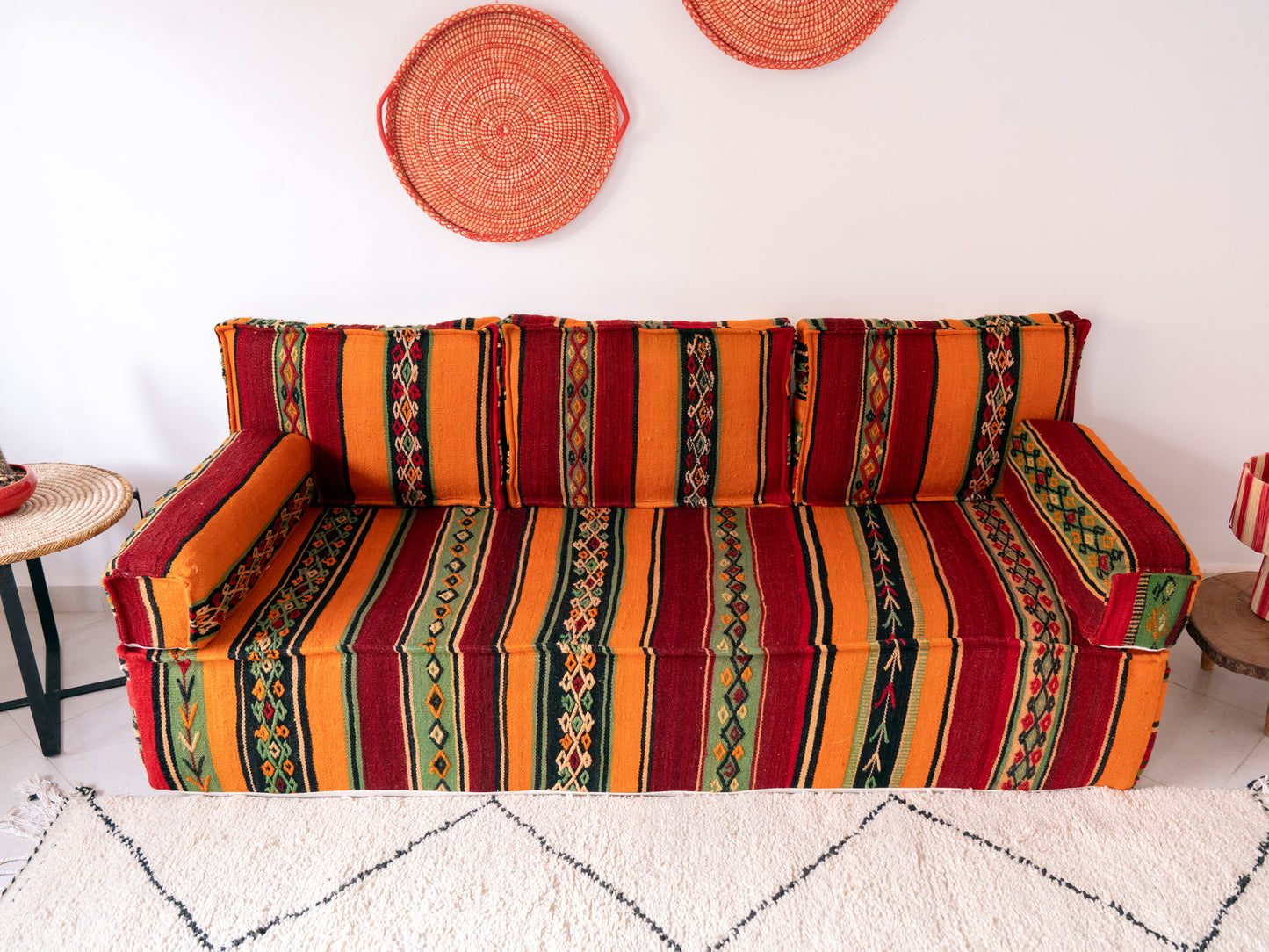 6ft Handmade Amazigh Sofa Kilim Nouh ⴰⵓⵔⵉⵏⵊ. FREE SHIPPING