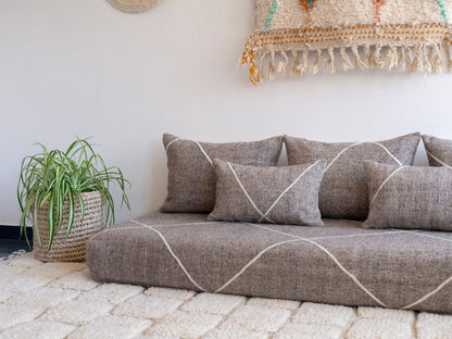 6ft Handmade Amazigh Sofa ⵉⵣⵉⴼⴼⴰⴽ. FREE SHIPPING