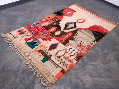 5x8 ft Handmade Amazigh Rug Boujaad. FREE SHIPPING