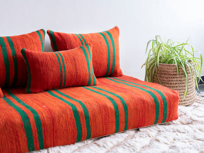 6ft Handmade Amazigh Vintage Sofa ⵉⵣⵉⴼⴼⴰⴽ. FREE SHIPPING
