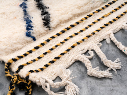 Handmade Amazigh Rug Azilal. FREE SHIPPING